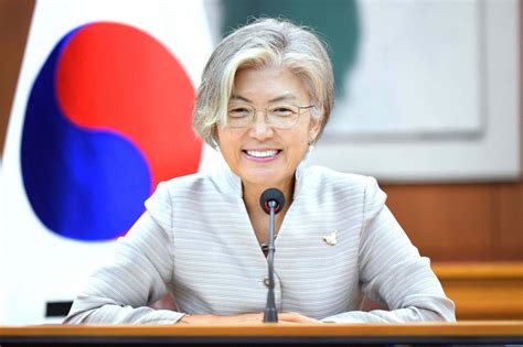 강경화 콜롬비아와 외교장관 통화”wto 사무총장 선거 지지 요청” 헤럴드경제