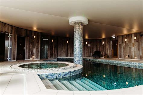 Indoor Pool Ideas That Make A Splash