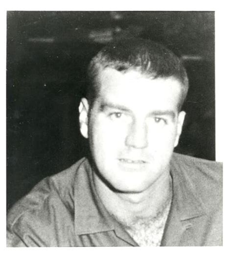 Virtual Vietnam Veterans Wall Of Faces James W Robinson Jr Army