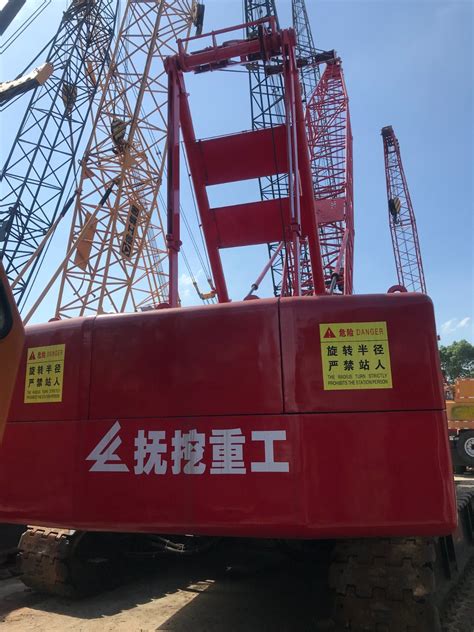 Used Chinese Brand Fuwa Quy A Ton Hydraulic Crawler Crane In Best