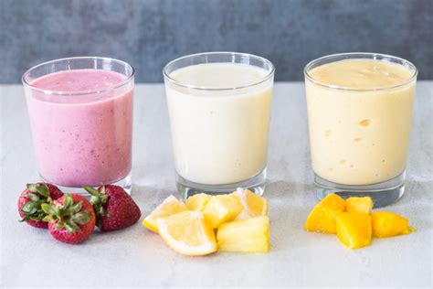 Yogurt protein smoothie 3 ways - Eat Good 4 Life