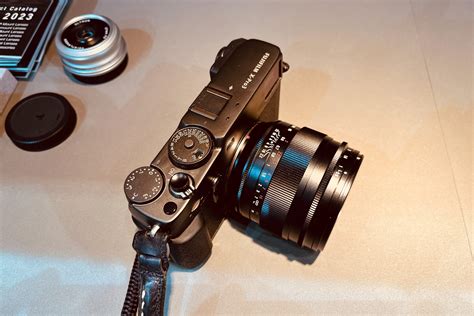 【cp 】nokton 35mm F0 9とultron 27mm F2（fujifilm X Mount）を触った話