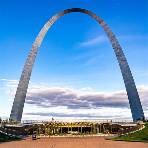 Large Outdoor Stainless Steel Gateway Arch Sculpture Structure