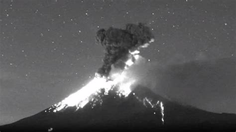 Popocat Petl Hace Explosi N La Madrugada De Este S Bado As Se Escuch