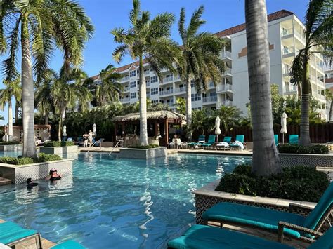 Aruba Marriott Resort & Stellaris Casino: A Luxurious Escape