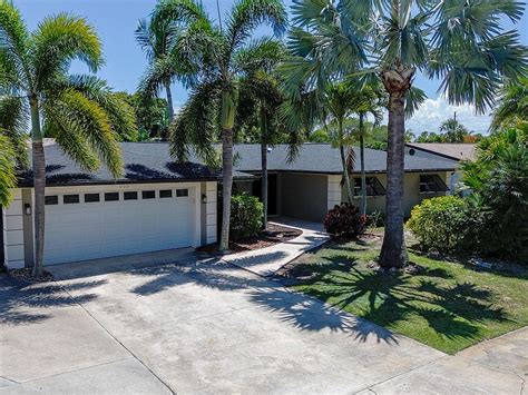 555 Pine Tree Dr Indialantic FL 32903 Zillow