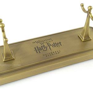 Wizarding World of Harry Potter Metal Two Wand Display Stand Universal Studios | Hedgehogs Corner