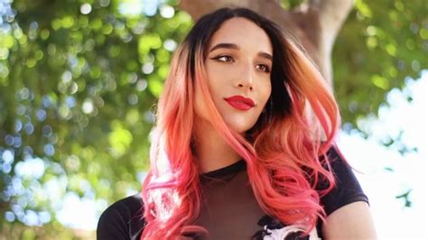 Influenciadora Trans Gamer Denuncia LGBTfobia Da BGS Evento Responde