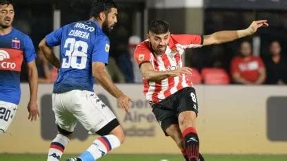 Estudiantes derrotó a Tigre y puso un pie en la fase final el resumen