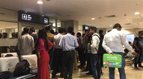 Spicejet Passengers Stranded At Nagpur Airport For Hours India