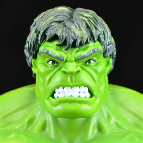 Hasbro Marvel Legends 80th Anniversary Hulk Vs Wolverine Review Hulk Close