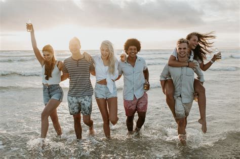 Id Es Amusantes Pour Passer Du Temps Avec Ses Amis