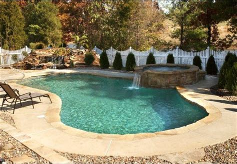 Why Choose a Concrete Pool Deck Repair Over a Replacement