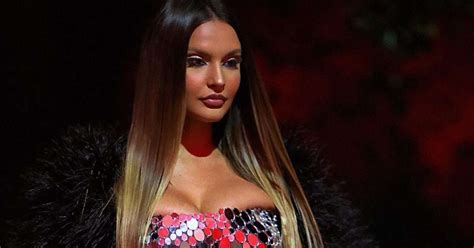 Oriola Does What She Does Best Again Gets Attention With Her Bikini