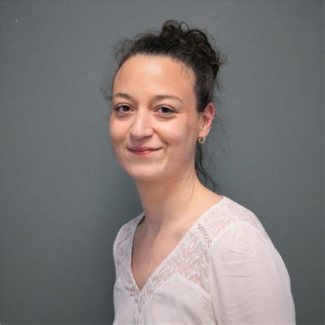 Émilie Debard Assistante Comptable Groupe Entis Linkedin