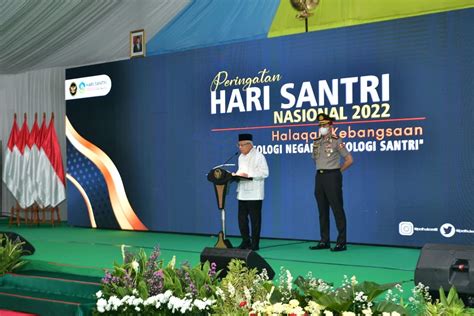 Hadiri Peringatan Hari Santri 2022 Di Kantor Kemenkopolhukam Wapres