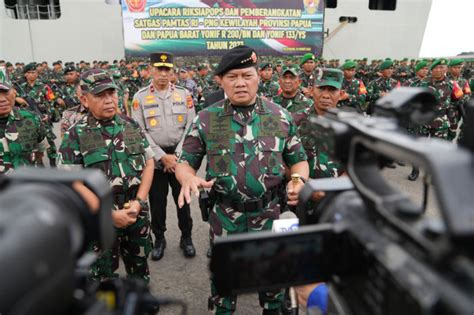 Panglima Tni Lepas Keberangkatan 850 Prajurit Satgas Operasi Pengamanan