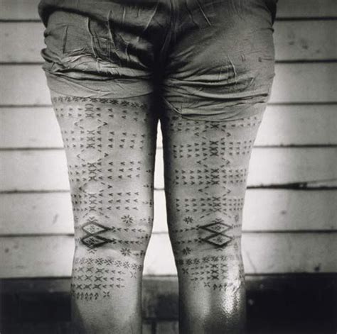 Samoan Women Are Tattooed From The Knee To The Top Of The Thigh As Can