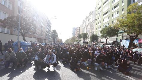 Disturbios En C Diz En La Cuarta Jornada De Huelga De Los Trabajadores