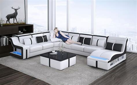 Lisa Modern U Shape Leather Sectional | Modern leather sectional, Modern leather sectional sofas ...