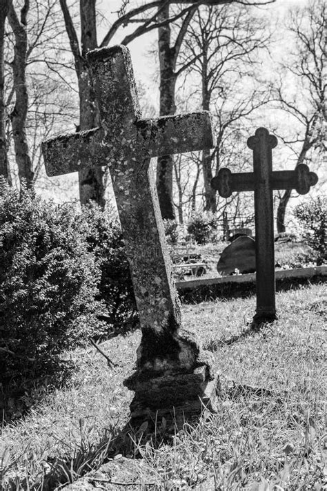 Cross Headstone in Cemetery. Stock Image - Image of church, holy: 92239755