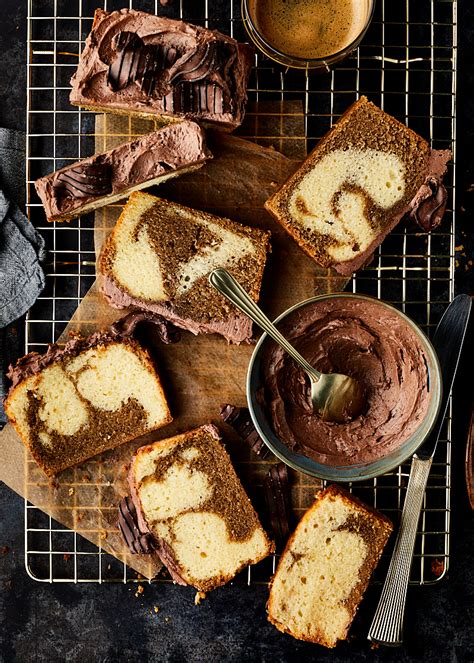 Marmer Koffiecake Met Chocoladeglazuur Uit Paulines Keuken