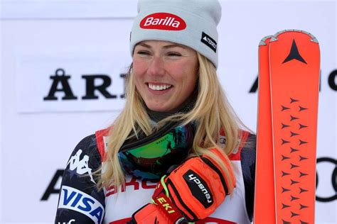 Shiffrin Nella Storia Dello Sci Con L Esima Vittoria Eguagliato Il