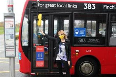 383 Bus Service Starts To Finchley Memorial Hospital