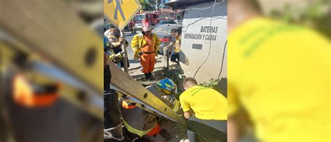 Por Andar Tomando Abuelito En Estado De Ebriedad Caen En Tragante En