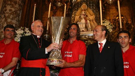 Los A Os Del Cardenal Carlos Amigo Vallejo En Sevilla En Im Genes