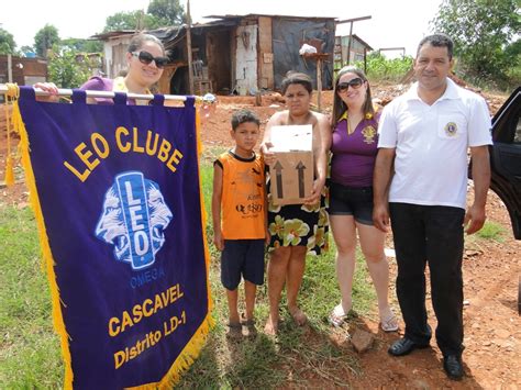 LIONS CLUBE DE CASCAVEL LEO CLUBE CAMPANHA DE NATAL