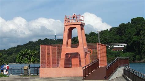 Berlayer Point Lighthouse Things To Do In Harbourfront Singapore