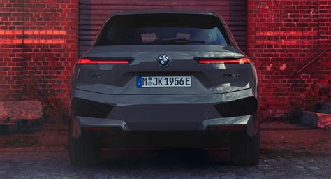 2023 Bmw Ix M60 Is A 105100 Electric Suv With 610 Hp And 280 Mile