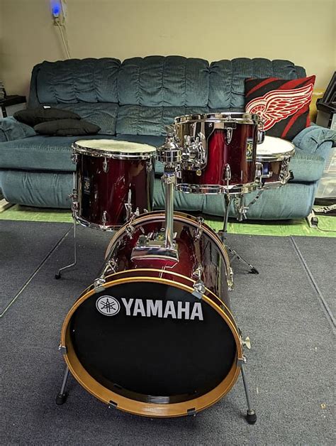 Yamaha Rydeen Jazz Bop Drum Set Kit In Wine Red Metallic Reverb