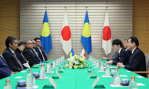 举行日本帕劳首脑会谈 首相行程 日本国首相官邸