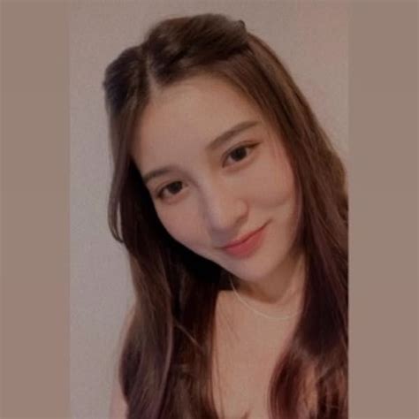 浪live上的⚡abby 小欸比 今天要去哪裡玩 ️🥳