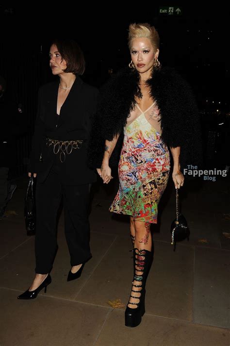 Rita Ora Flashes Her Nude Tits At The Fashion Awards Afterparty Fappening