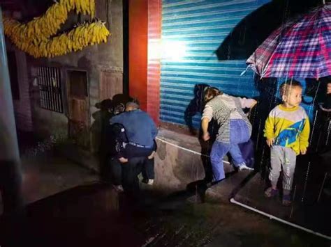 四川：暴雨致1 4万余人受灾 提前避险转移1 1万余人凤凰网重庆 凤凰网