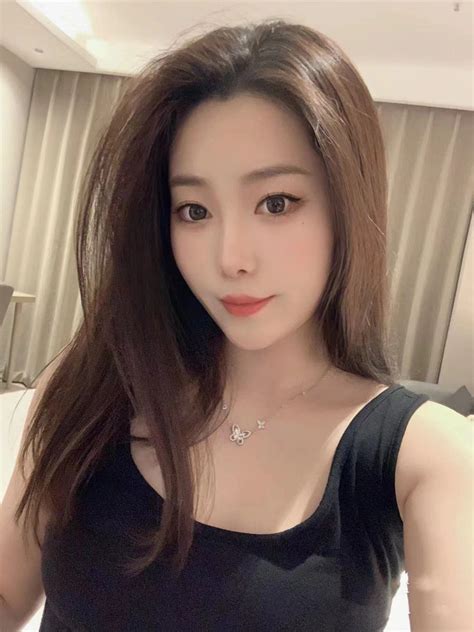 Fragrant Chinese Escort In Shanghai