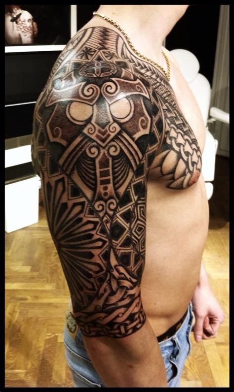 17 Best images about Nordic tattoos on Pinterest | Negative space ...