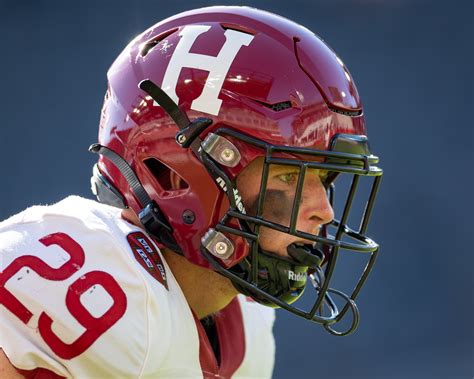 Football 2022: Harvard 41-Howard 25 | Harvard Magazine