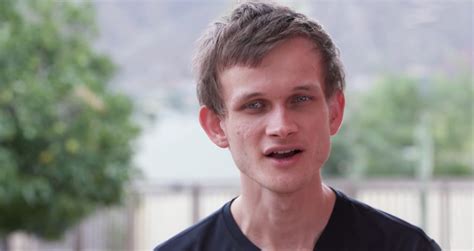 Vitalik Buterin Criador Da Ethereum Eth Lan A Seu Livro Proof Of