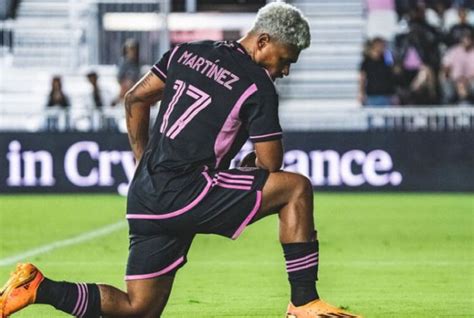 VIDEO Rendidos a sus pies El venezolano Josef Martínez fue