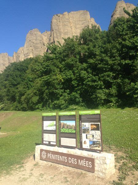 Sentier des Pénitents Les Mées