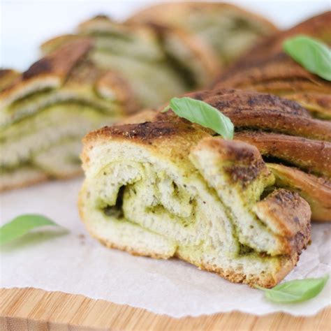 Pesto basilicum vlechtbrood Mariëlle in de Keuken