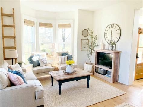 23 Small Living Room with TV Ideas to Maximize your Space