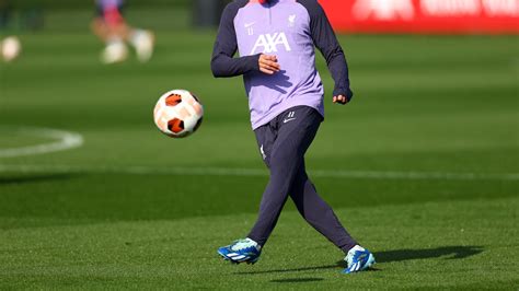 Mo Salah back in training with Liverpool - AS USA