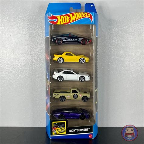 Hot Wheels Nightburnerz 5 Pack 164 Scale Diecast Model Cars Hobbies And Toys Toys And Games On