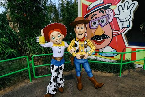 Where To Meet Woody And Jessie At Disneys Hollywood Studios