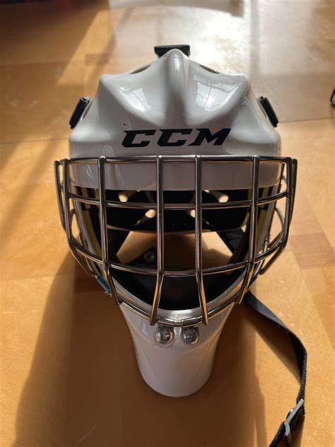 Ccm Axis 15 Youth Goalie Helmet Sidelineswap